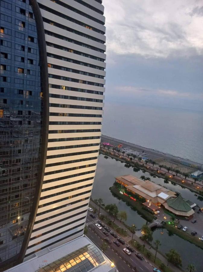 Батуми- 2 Комнатная Квартира Batumi Exterior photo